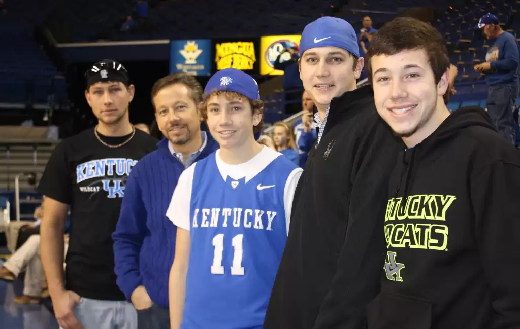 THE BOYS AT UK